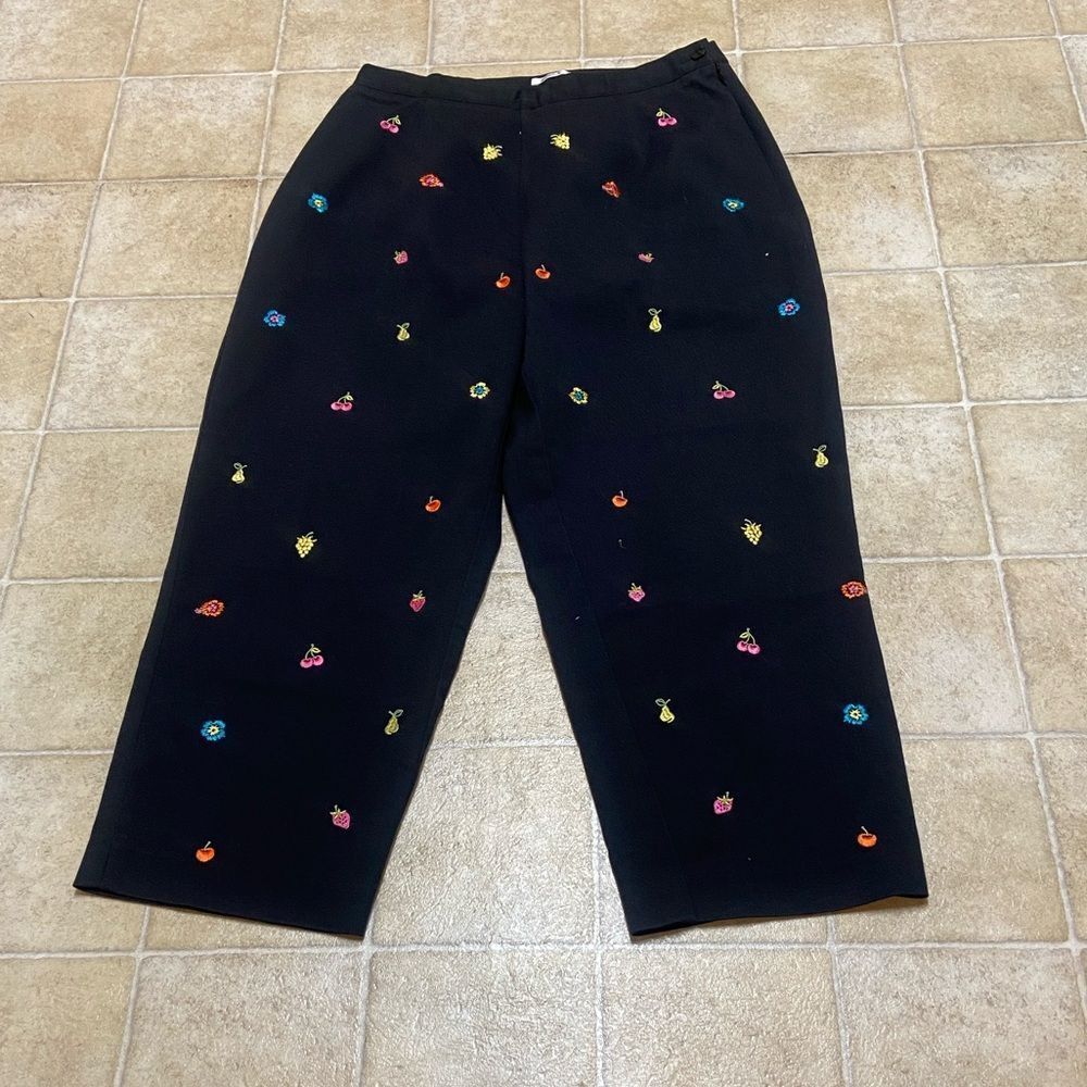Draper’s & Damon’s Petite Stretch Embroidery Pants Size 12